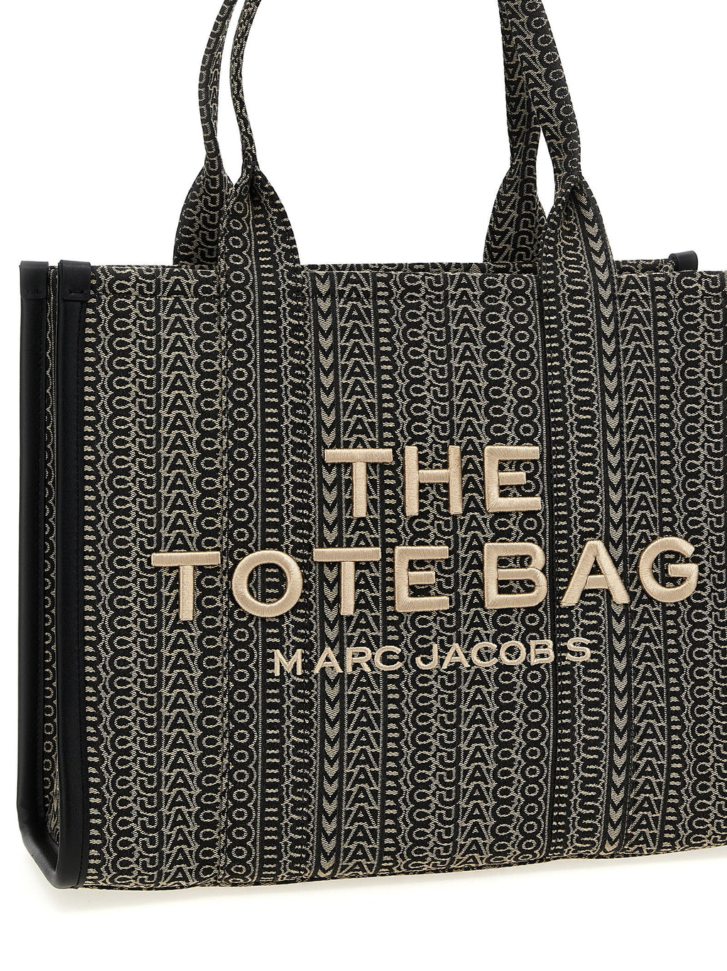 MARC JACOBS